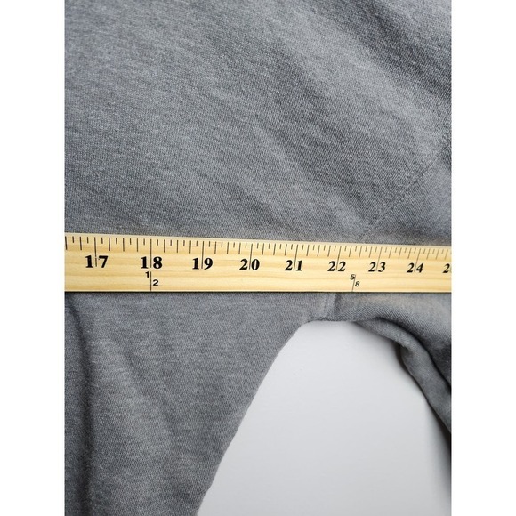 Fabletics Cute AF drop shoulder sweatshirt gray camo print sz L crop no mat tag - Picture 6 of 6